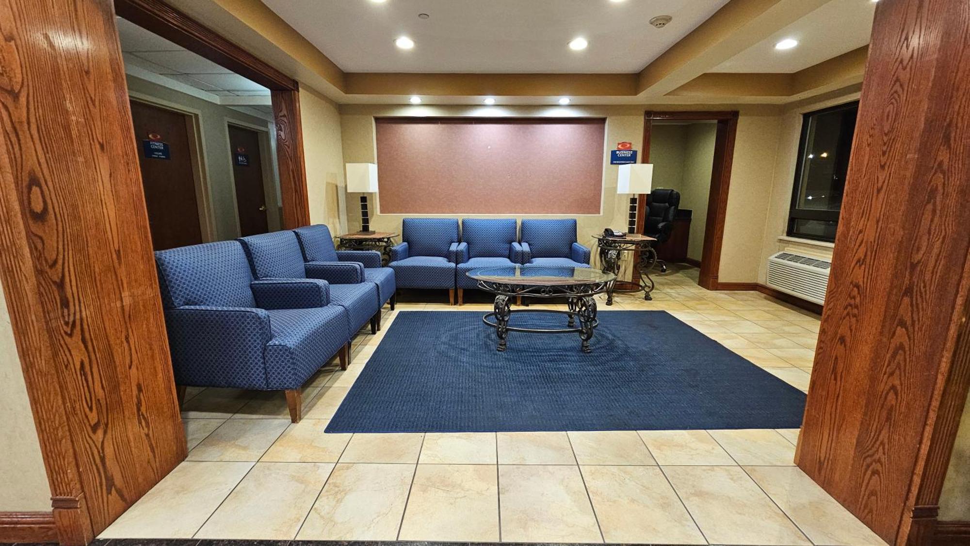 Econo Lodge Woodbridge Iselin Екстер'єр фото